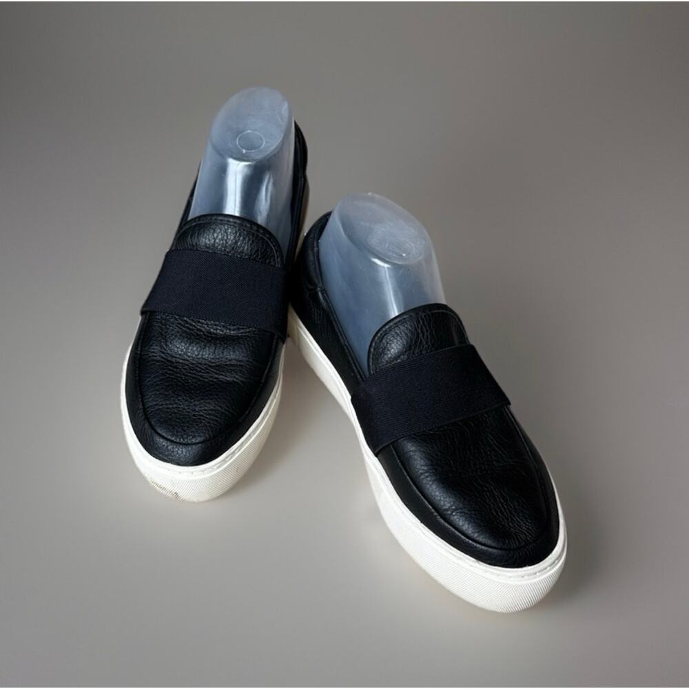 UGG Black Leather Slip-On Platform Sneakers | Elastic Strap | Women’s 9